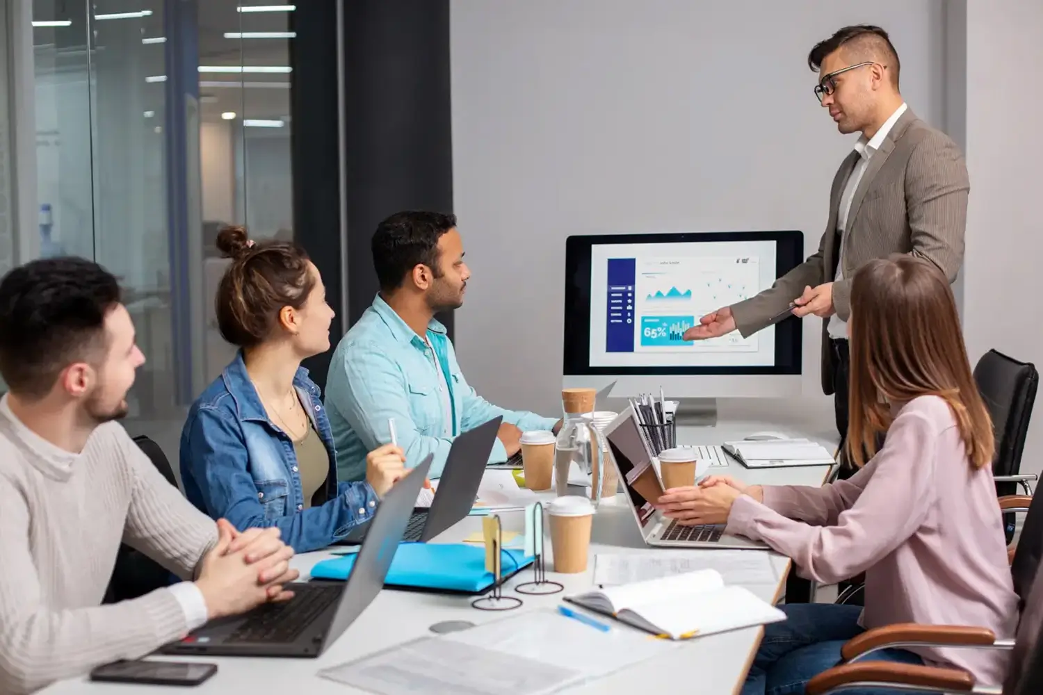  Sales & Communication